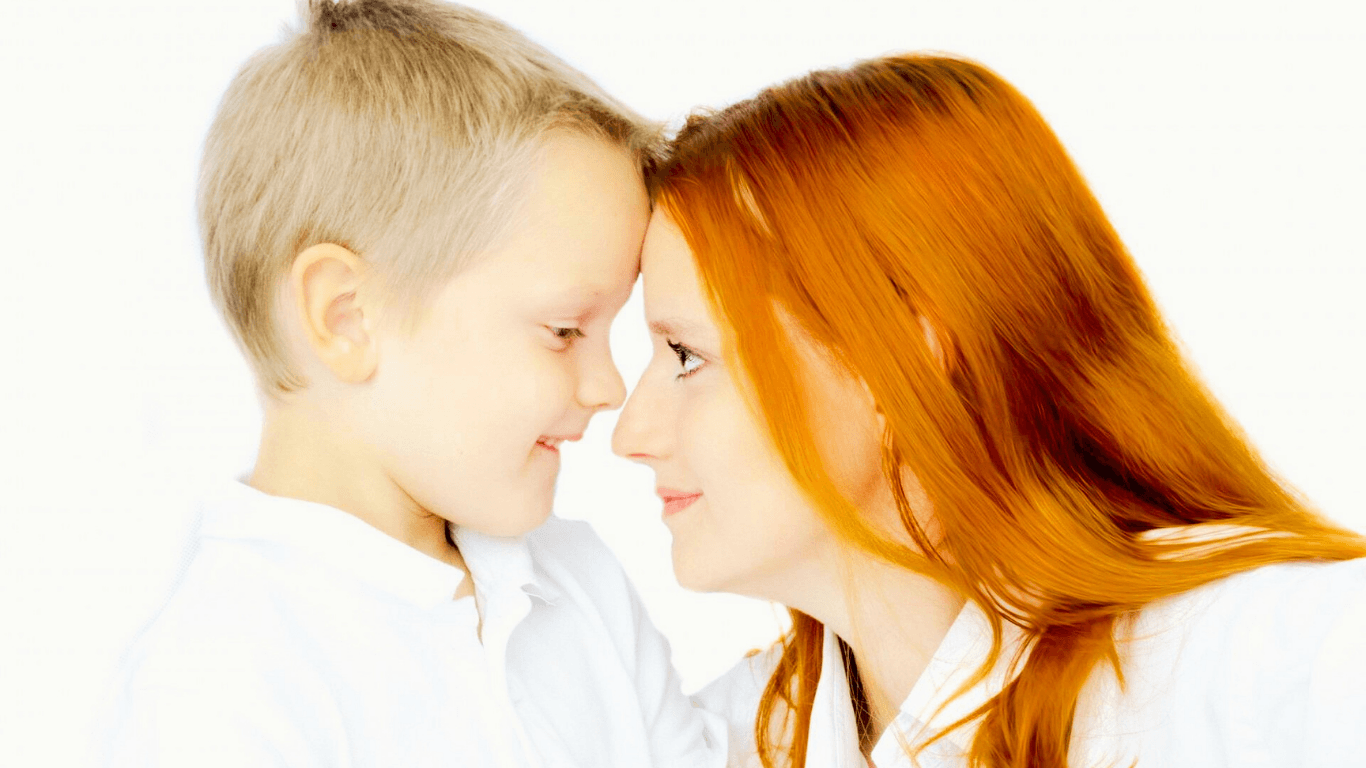 Criar con amor y firmeza: la sabiduría de Dios para formar hijos